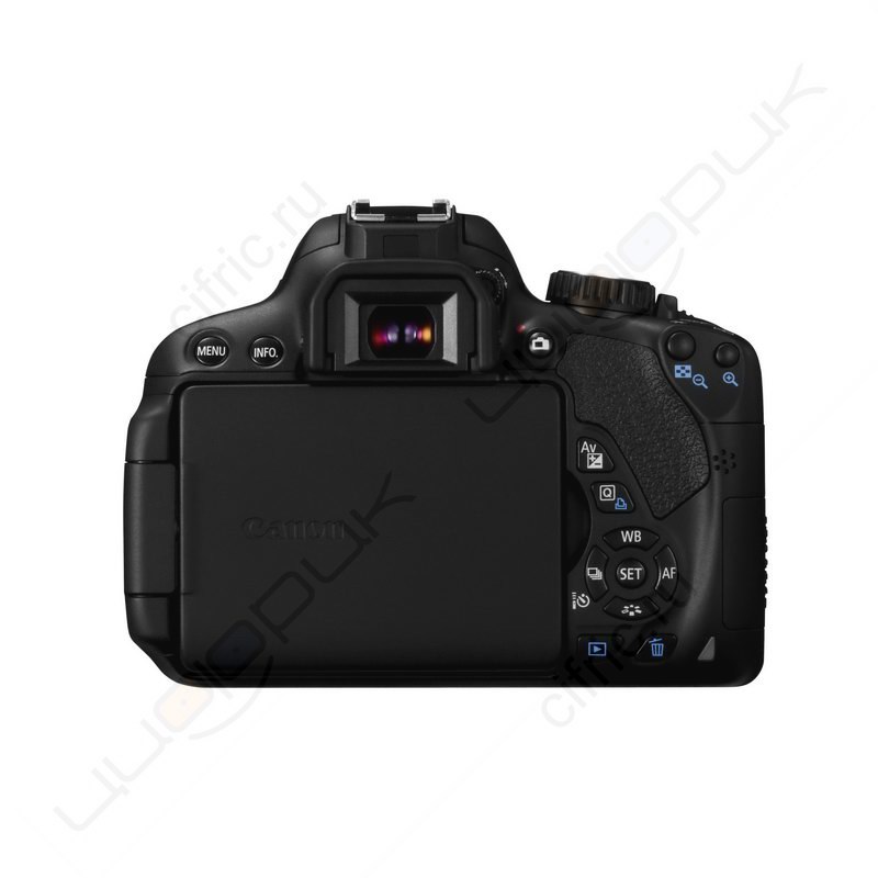 Canon EOS 700D Kit 18-55 IS STM